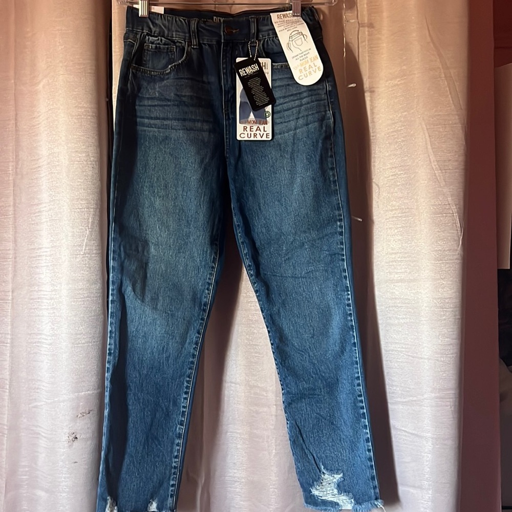 Super High Rise Mom Jeans